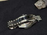 UN Royal Oman GMT Green
